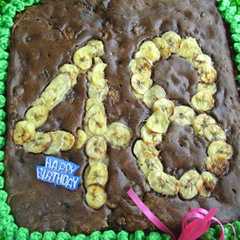 รูปของ 夫の誕生日★★ビターチョコバナナケーキ