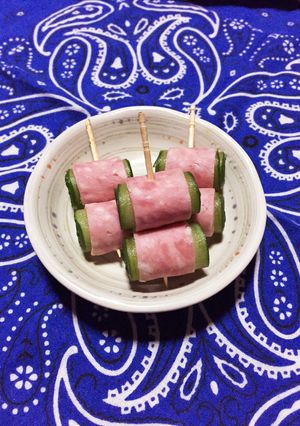お弁当に！くるくるきゅうりwithハム-レシピのメイン写真