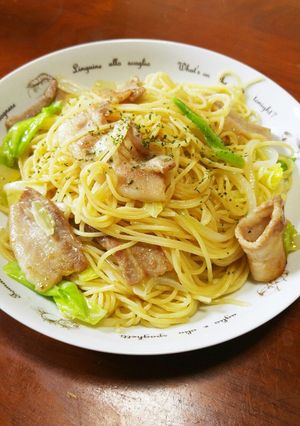 ☆豚カルビと玉ねぎきゃべつのパスタ☆-レシピのメイン写真
