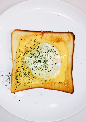 美味しい朝食♪エッグベネディクトトースト-レシピのメイン写真