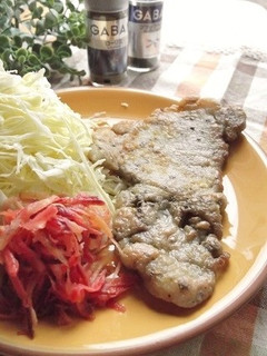 ローリエ風味のポークソテー-レシピのメイン写真