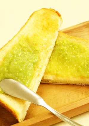 朝食やおやつにも♪ずんだトースト-レシピのメイン写真