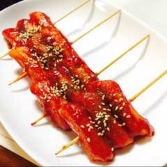 รูปของ [韓国屋台の味]トッポギの餅串