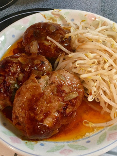 つなぎは不要の肉肉しいハンバーグ!簡単!-レシピのメイン写真
