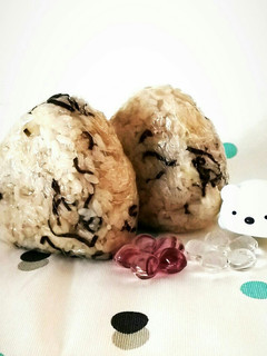 うちの定番*塩昆布チーズおにぎり*-レシピのメイン写真