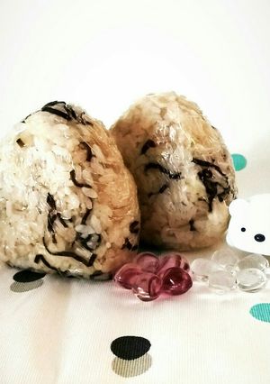 うちの定番＊塩昆布チーズおにぎり＊-レシピのメイン写真
