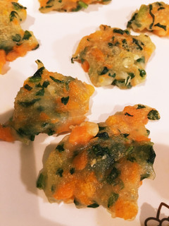 簡単手づかみ☆お野菜いももち-レシピのメイン写真