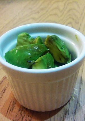 めんつゆで簡単♬アボカドの1品料理-レシピのメイン写真