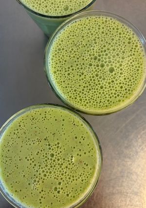 【スムージー】小松菜キウイ林檎ヨーグルト豆腐-レシピのメイン写真