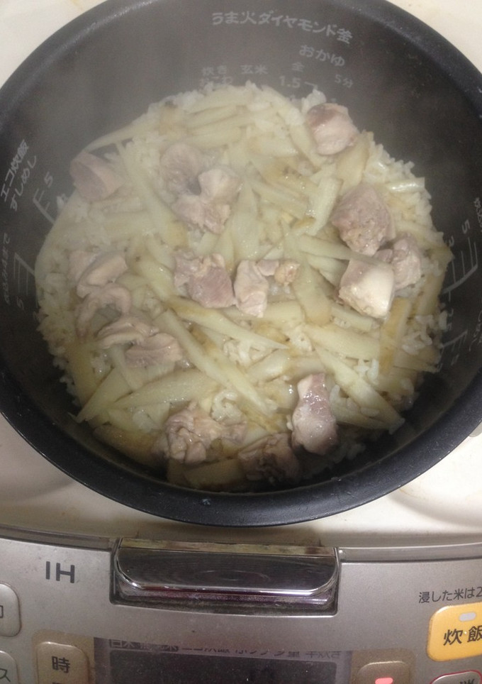 ごぼうと鶏肉の炊き込みご飯-レシピのメイン写真