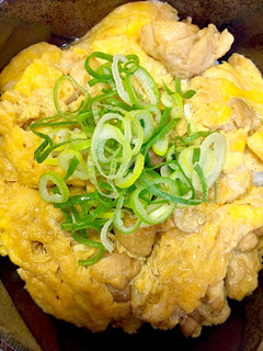 簡単な絶品美味しい親子丼-レシピのメイン写真
