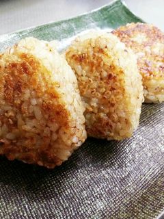 残りごはんで焼おにぎり-レシピのメイン写真
