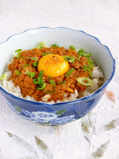 フライパンで簡単☆和風キーマカレー丼!-レシピのメイン写真