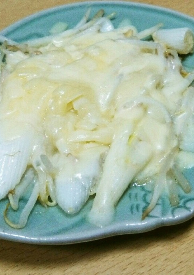 5分で簡単おつまみ！ネギもやしチーズ-レシピのメイン写真