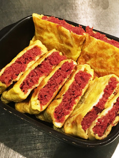コンビーフの玉子巻き とんぺい焼き風-レシピのメイン写真