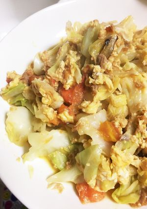 【簡単】キャベツナトマトの炒め物-レシピのメイン写真