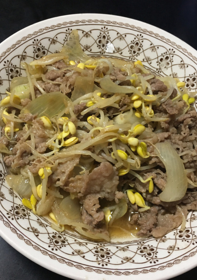 牛肉*もやし*玉ねぎの炒め物୨୧˙˳⋆-レシピのメイン写真