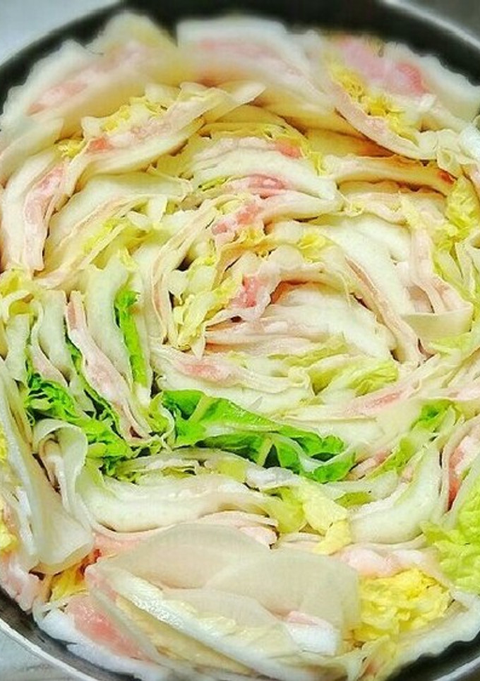 餃子の皮と染みうま大根のミルフィーユ鍋-レシピのメイン写真