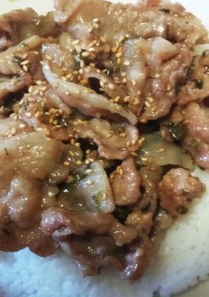 簡単！豚肉祭り丼-レシピのメイン写真