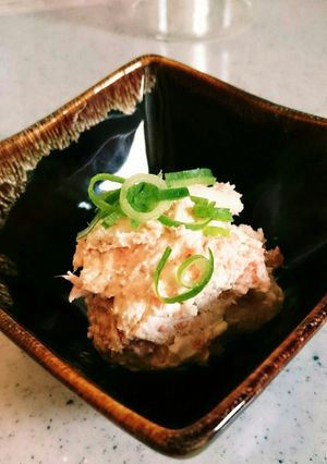 ライ麦ロールパンに♪鮭クリームチーズ-レシピのメイン写真