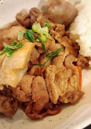 オイスターでこくウマ♪里芋と豚肉の炒め物-レシピのメイン写真