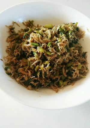 栄養満点☆カブの葉とじゃこの佃煮-レシピのメイン写真