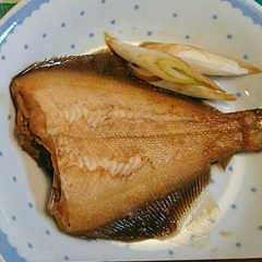 รูปของ カレイの煮付け