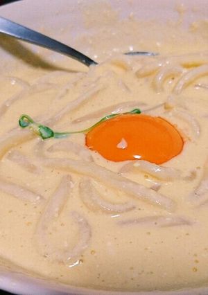 クリームカルボナーラうどん(レンジで)-レシピのメイン写真
