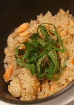 【料亭の味】旨みたっぷり鮭の炊き込みご飯-レシピのメイン写真