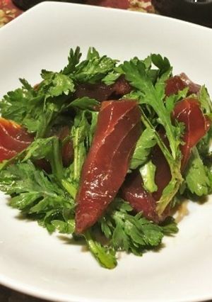マグロのマリネと春菊のサラダ-レシピのメイン写真
