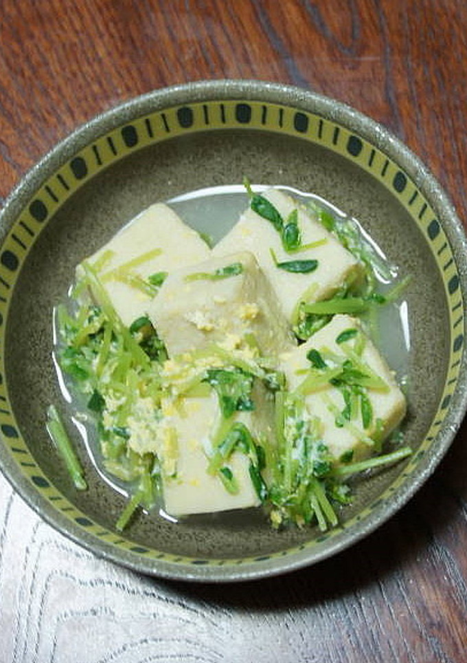 豆苗とひとくち高野豆腐の卵とじ-レシピのメイン写真