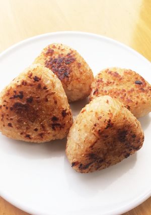 フライパンで焼きおにぎり。簡単！-レシピのメイン写真