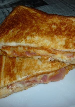 ハモンセラーノのブルスケッタホットサンド-レシピのメイン写真