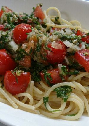 混ぜるだけで簡単！トマトの冷製パスタ-レシピのメイン写真