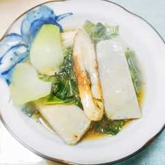 รูปของ ちくわと青梗菜とサトイモのショウガ煮