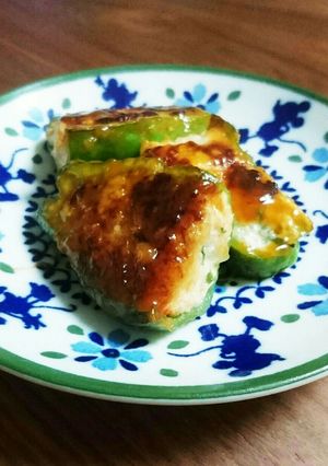 鍋用鶏つみれで簡単♪ピーマンの肉詰め-レシピのメイン写真