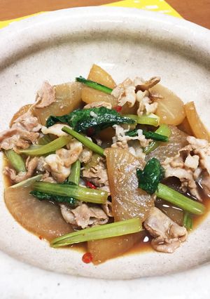 ニンニクピリ辛豚バラ大根小松菜付き-レシピのメイン写真
