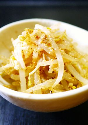 レンジで４分！節約食材★もやしのごま和え-レシピのメイン写真