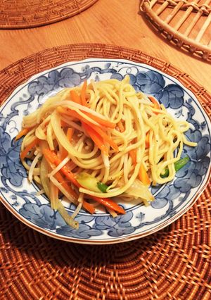 白ワインで!?野菜たっぷり塩焼きそば!!-レシピのメイン写真