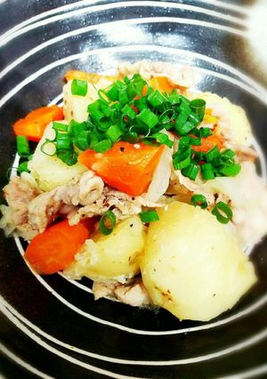 すぐ出来る！和風ダシ香る塩肉じゃが！-レシピのメイン写真