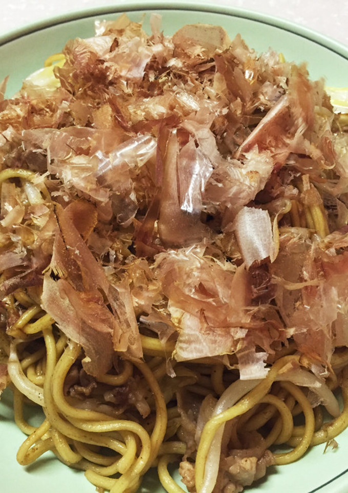 焼きそば いつもの焼きそばをUFO味に-レシピのメイン写真