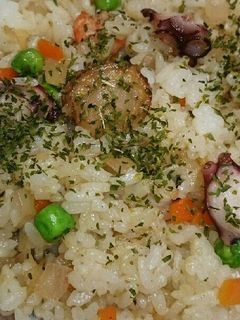 フライパンで炒めた☆シーフードピラフ-レシピのメイン写真