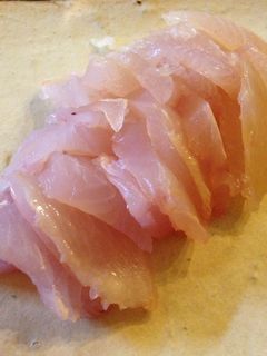 肝醤油で食べる冬のカワハギの刺身-レシピのメイン写真