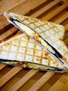 ホットサンド!海苔チーズ&レンジ卵-レシピのメイン写真
