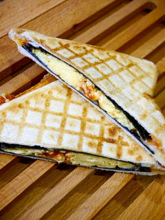 ホットサンド!海苔チーズ&レンジ卵-レシピのメイン写真