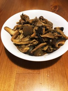 キノコが主役!簡単ガーリックバター醤油☆-レシピのメイン写真