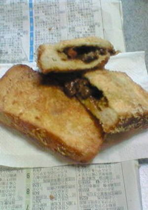 昨日の余ったカレーで☆カレーパン-レシピのメイン写真