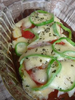 トマトでピザ-レシピのメイン写真