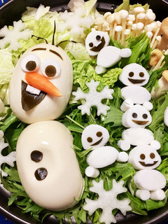 オラフとスノーギースのデコ鍋-レシピのメイン写真
