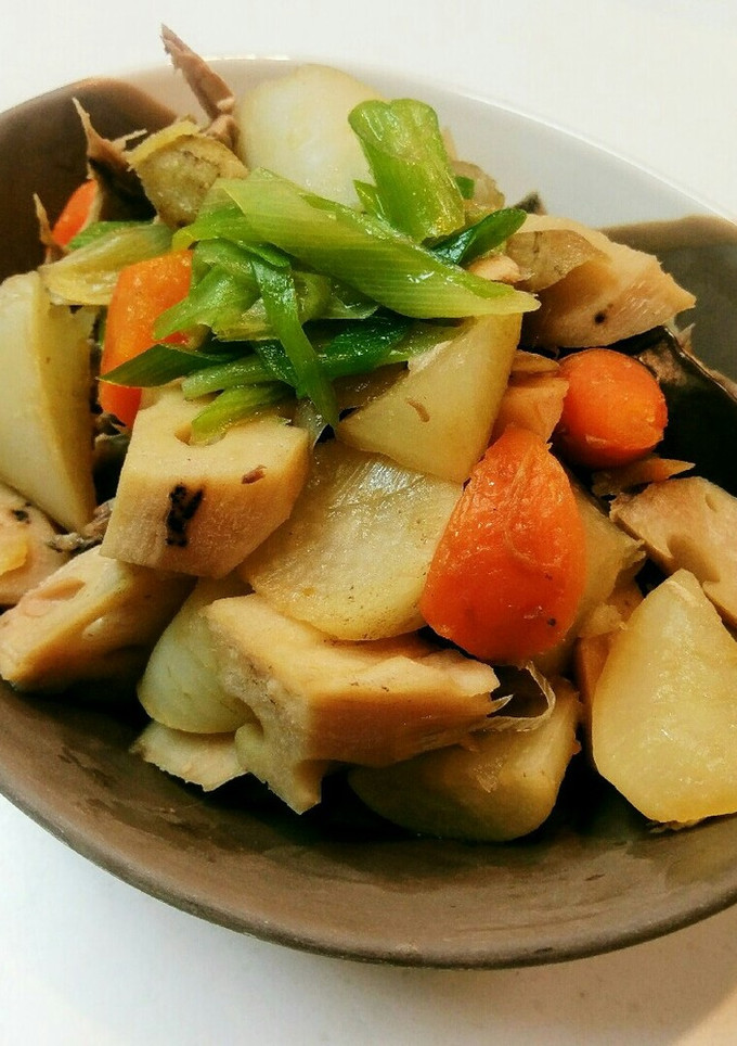ブリのアラと根菜たちのまんぷく～っ！煮物-レシピのメイン写真
